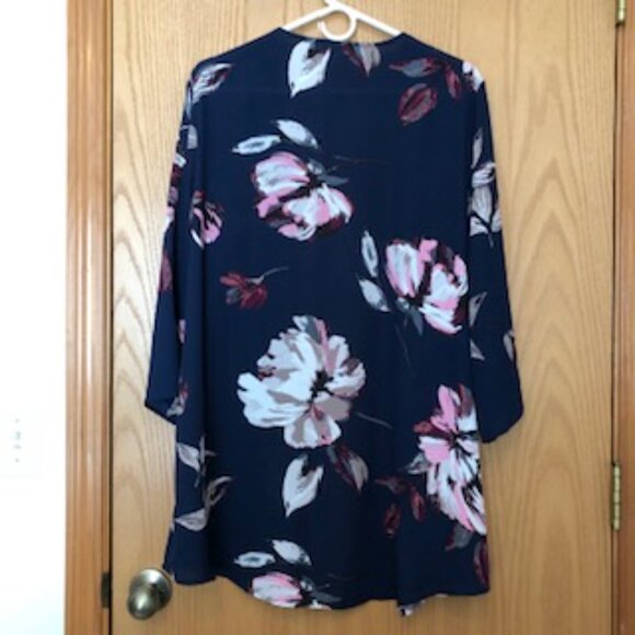 Maurices Kimono Long Shrug Jacket Semi Sheer Floral Navy Pink White 2X XXL - Picture 5 of 8